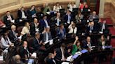 Otro (des)ajuste de la casta: Senadores aumentan su sueldo y cobrarán $8 millones - Diario Hoy En la noticia