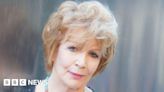 Edna O'Brien: 'Fearless' Irish author dies aged 93