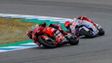 Espectacular duelo entre Bagnaia y Márquez: se llegaron a tocar en la carrera de MotoGP en Jerez