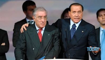 Dell’Utri, chiuse le indagini. I pm: “Soldi per assicurare impunità a Berlusconi”