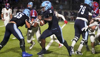 James Clemens powers past Huntsville to move to 3-0