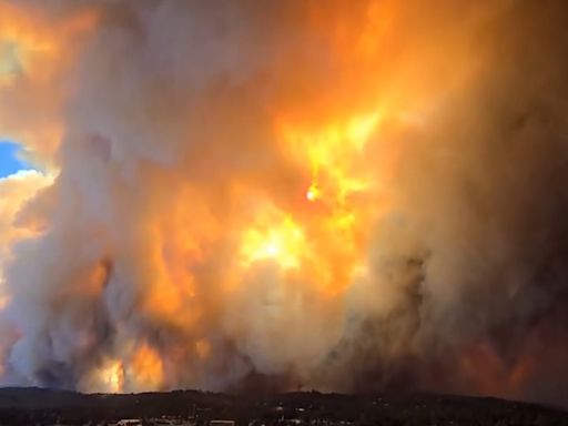 Entire New Mexico village evacuates as a pair of fires converges on it ‘like a pair of tongs,’ official says