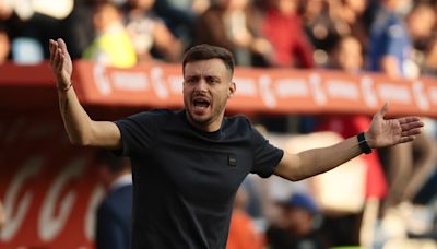 El líder Cruz Azul del argentino Anselmi visita al San Luis del español Torrent