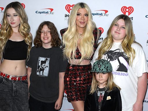 Tori Spelling Shows Off New Body Piercing She Got With Her Kids for Mother's Day