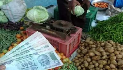 Driven by high food prices, inflation spikes in June 2024; Likely to affect RBI’s decision on interest rate | Business Insider India