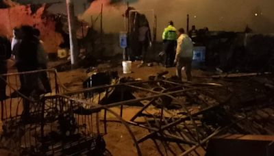 Villa El Salvador: seis viviendas quedaron consumidas por gran incendio