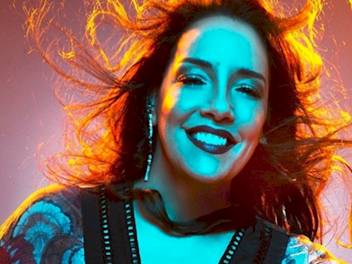 Ana Carolina homenageia Cassia Eller com o single 'Malandragem'