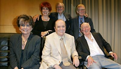 Bob Newhart mourned by Carol Burnett, Kaley Cuoco, Judd Apatow, Al Franken and more