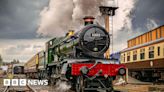 First passengers to ride newly-built steam train in Cotswolds