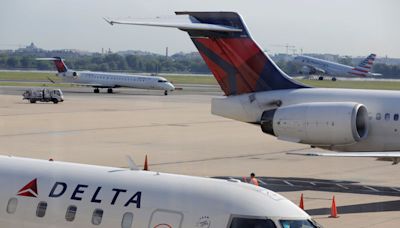 Delta Air Lines EVP sells $2.5 million in stock By Investing.com