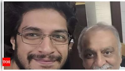 Aamir Khan’s son Junaid Khan’s selfie with Karsandas Mulji’s great-grandchild goes viral | Hindi Movie News - Times of India