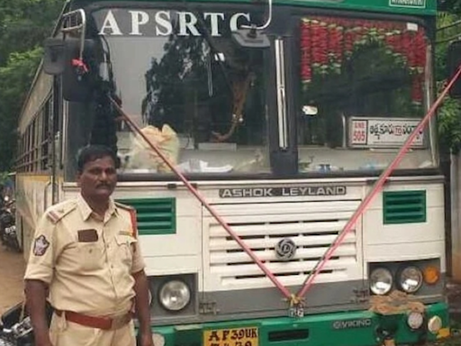 Truck driver steals an APSRTC bus to go to his wife's village, lands in police net | Amaravati News - Times of India