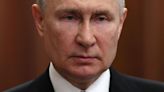 Putin parece más endeble que nunca a los ojos de Washington, que ve un peligro y una oportunidad