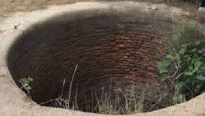 Minor throws infant into well after love proposal rejection in Yadgir