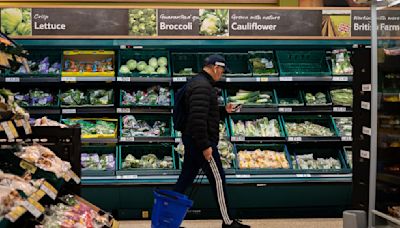 E. coli outbreak: Tesco and Asda face legal action after man and girl fall ill | ITV News