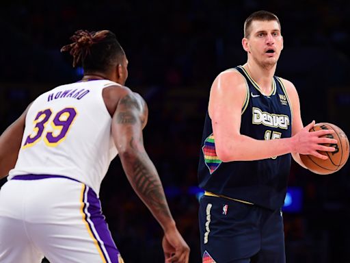 NBA Legend Dwight Howard Reveals How The Timberwolves Can Stop Nikola Jokic