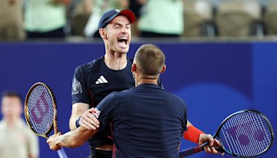Andy Murray and Dan Evans defeat Sander Gille and Joran Vliegen - Olympic men's tennis doubles recap - Eurosport