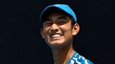 Australian Open: Juncheng Shang, el tenista más joven del torneo hace historia para China tras el “fenómeno Na Li” y es entrenado por un argentino