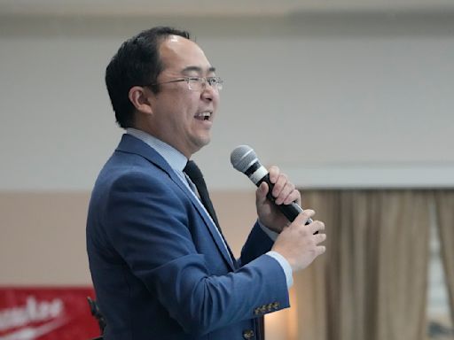 Democrat Andy Kim wins NJ Senate primary, but Bob Menendez still poses a threat