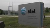 AT&T says 'nationwide issue' impacting customers ability to call non-AT&T users is resolved