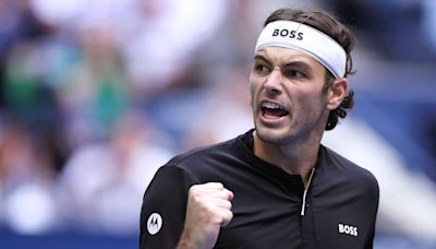 US Open final LIVE: Jannik Sinner vs Taylor Fritz latest score as American battles back against World No 1