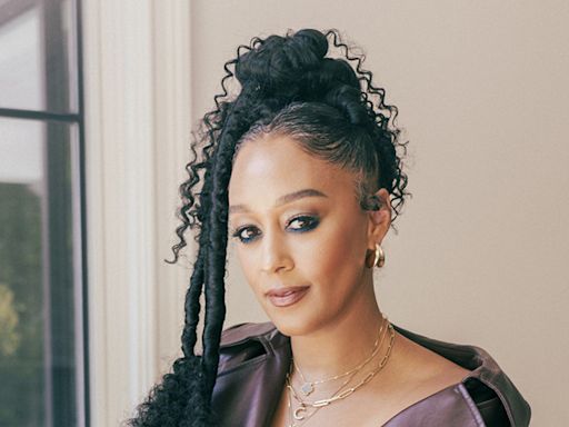 Tia Mowry To Headline Lifetime Movie ‘A Very Merry Beauty Salon’