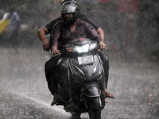 Weather updates today: Delhi, Noida receive rain amid heatwave; IMD predicts showers for these places