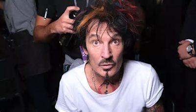 Tommy Lee stuns fans as he covers the sun with his manhood in deleted eclipse post