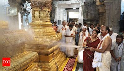 Sacred cleansing ritual 'Koil Alwar Tirumanjanam' marks start of Brahmotsavam preparations at Tirupati temple | Vijayawada News - Times of India