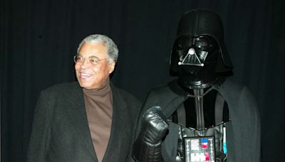 Vídeo | ¿Por qué James Earl Jones es la voz de Darth Vader pero no su cuerpo?