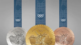 珠寶名家Chaumet打造！巴黎奧運獎牌鑲嵌18克「艾菲爾鐵塔原鐵」