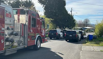 Teen shoots 15-year-old, reports self to Renton police