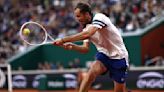 Medvedev y Sabalenka ganan este jueves en Roland Garros en un día amenazado por lluvia