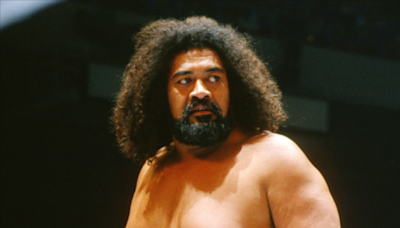 Sika Anoa’i, WWE Legend and Father of Roman Reigns, Passes Away at 78