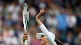 Swiatek gana a Zhu en la búsqueda de su primer título en Wimbledon; Williams tropieza