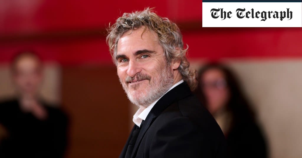 Joaquin Phoenix pulls out of movie about gay detective