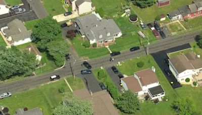 Manhunt in Bensalem suspended after armed robbery suspects flee in stolen car: police