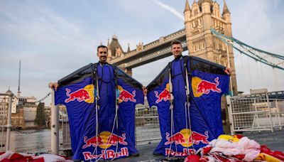 Skydivers achieve ‘dream’ by completing wingsuit flight through Tower Bridge