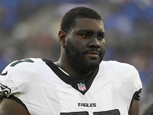 Mekhi Becton appears to have locked down the Eagles starting right guard position