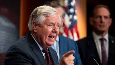 Lindsey Graham Claims Biden’s Student Loan Relief Is ‘Beyond Dangerous’