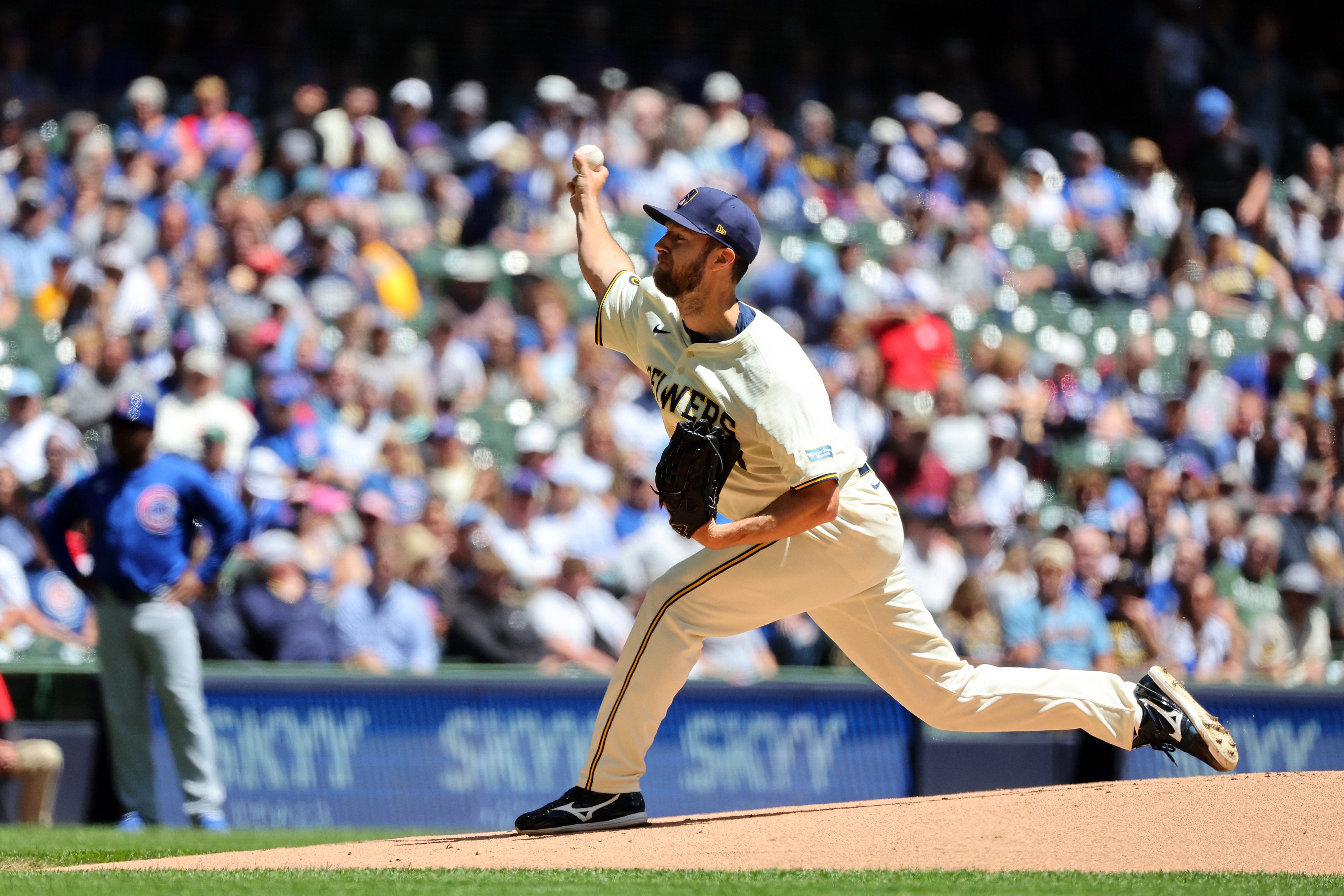 With Gary Sánchez's heroics, Brewers send Cubs packing with an even larger NL Central deficit