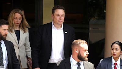 Tesla investors urge shareholders to vote against Elon Musk’s $56bn payday – and slam board for failing to curtail him