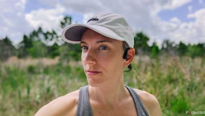 4 reasons to use bone conduction headphones over wireless earbuds