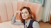 Calista Flockhart: su regreso a la TV como la “desdichada” hermana de Jackie Kennedy y la verdad de cómo conoció a Harrison Ford