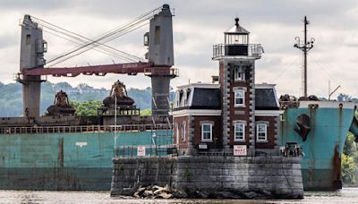 The race is on to save a 150-year-old lighthouse from crumbling into the Hudson River