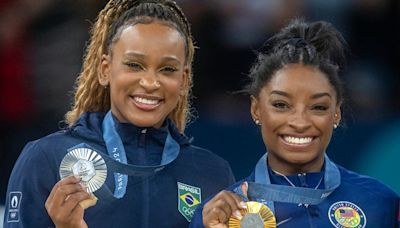 2024 Olympics: Why Simone Biles Was "Stressing" While Competing Against Brazilian Gymnast Rebeca Andrade - E! Online