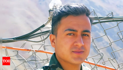 Uttarakhand CM pays tribute to army jawan Adarsh Negi who lost his life in Kathua terror attack | India News - Times of India