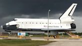 'Quite a sight': Inspiration mock replica space shuttle prepares for landing in St. Cloud