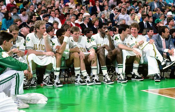 Robert Parish tells epic Larry Bird tash talking tales with the Boston Celtics