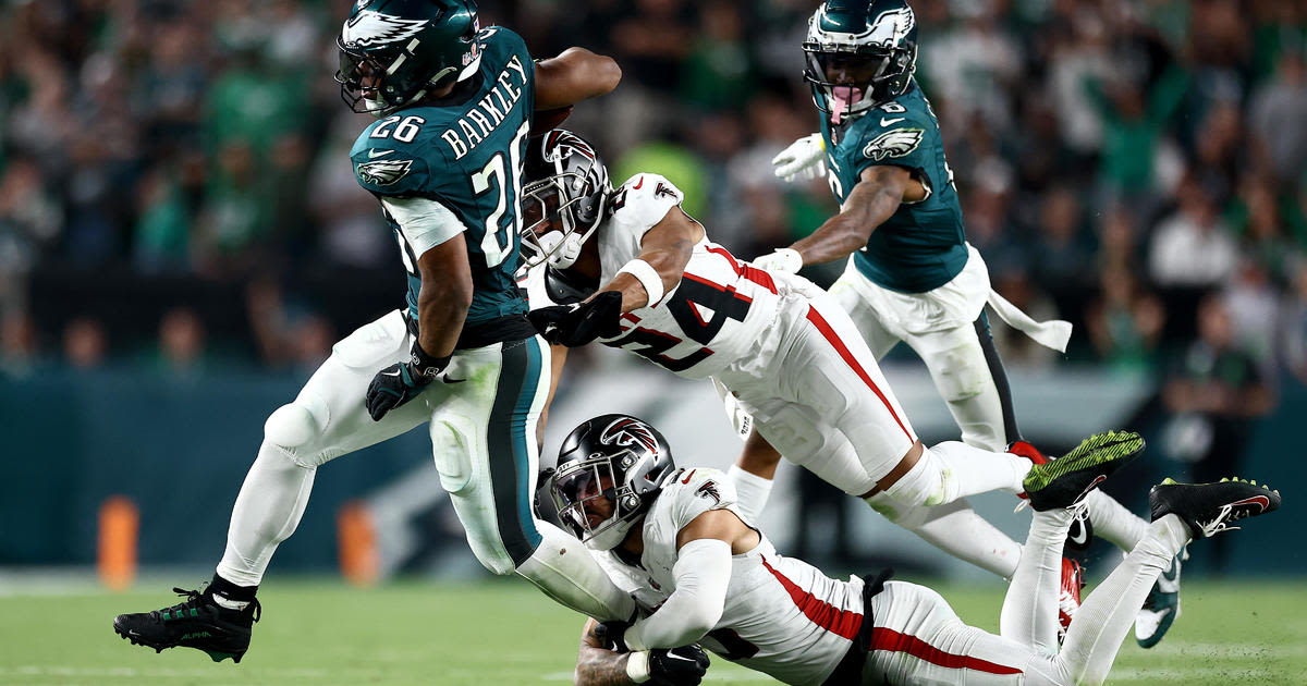 Saquon Barkley shoulders blame for Eagles' loss to Falcons after drop late in 4th quarter